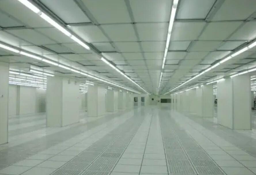 千級(jí)無(wú)塵車(chē)間